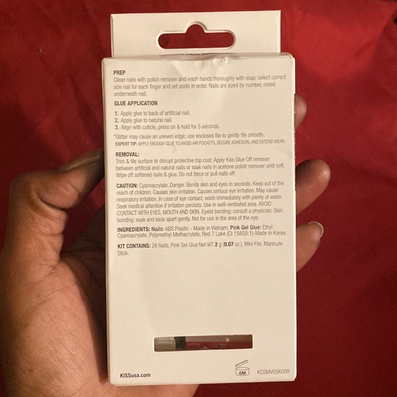 🔥NEW ITEM 🔥 Kiss Classy Nails 28 count - Picture 2 of 3
